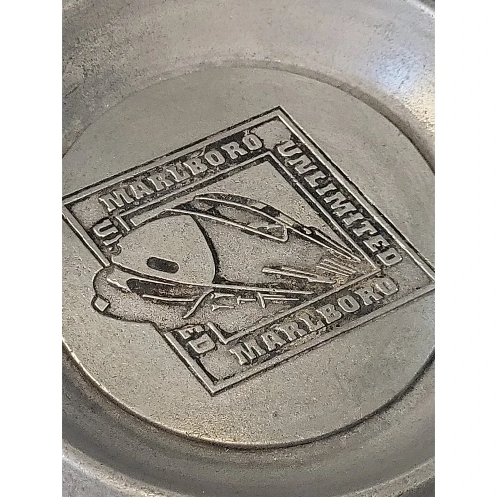 Marlboro Unlimited Round Metal Ashtray Silver & Black Train